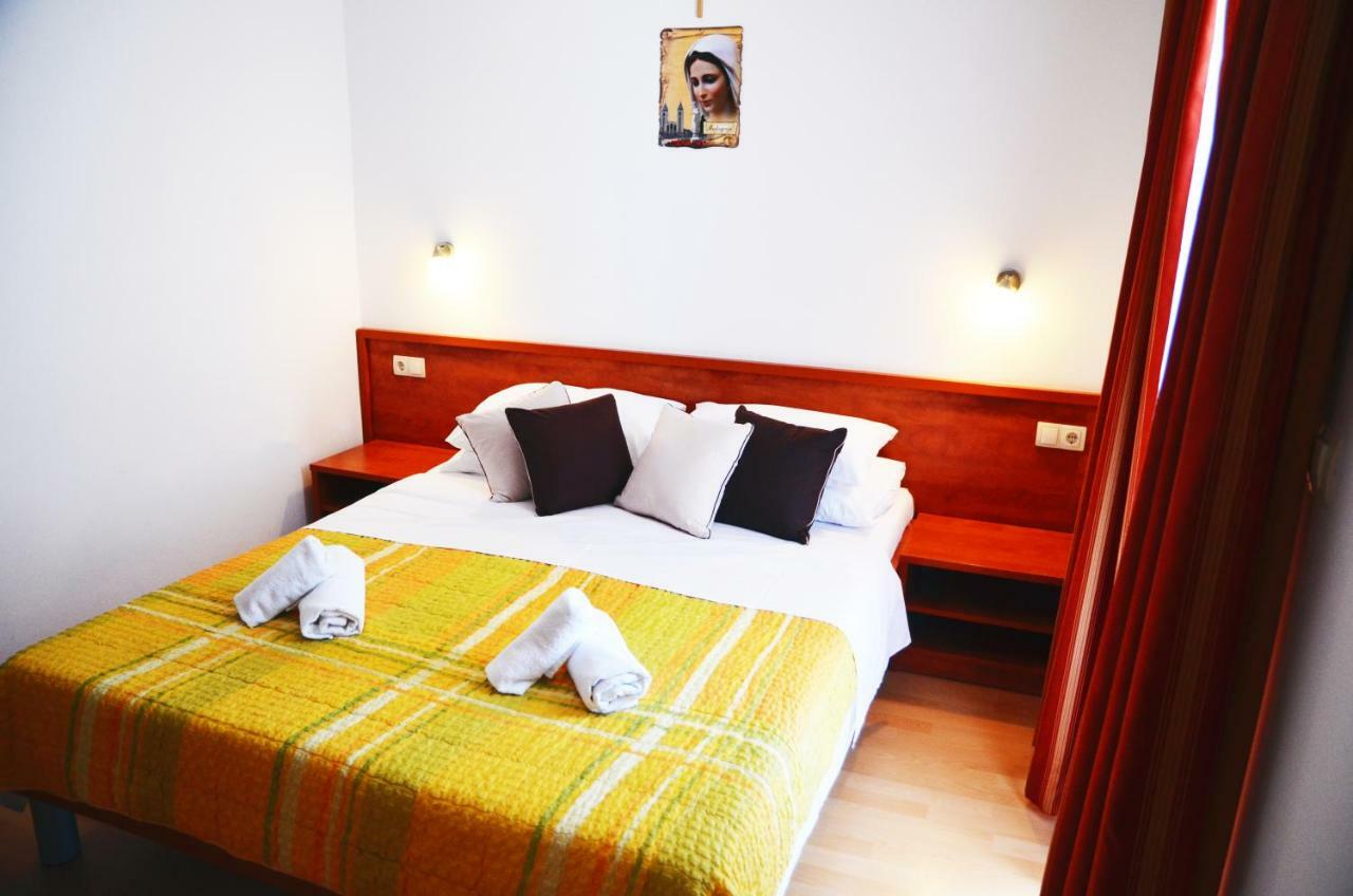 Hotel Quattro Medugorje Bagian luar foto